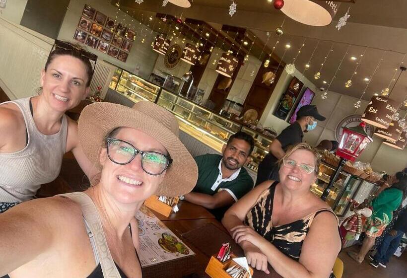 بنسيون Osheen Family Guest House