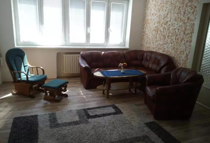 Majatalo Penzion Paradise