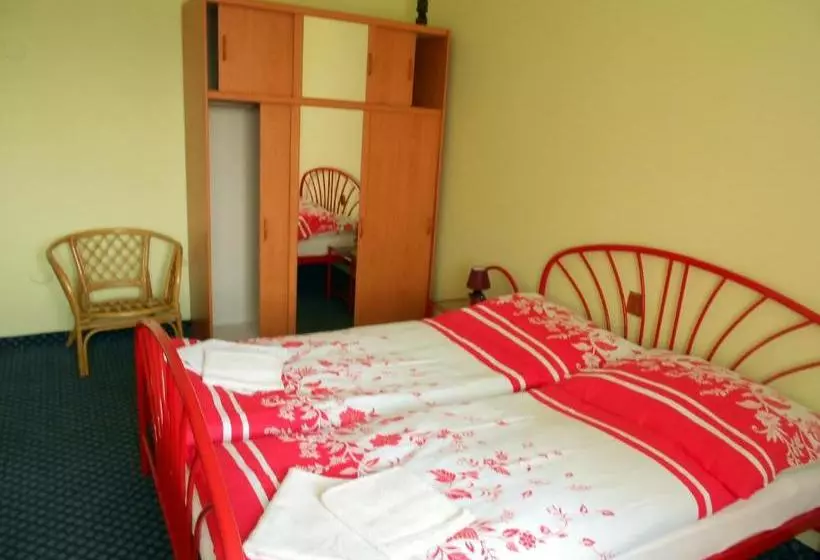 Majatalo Penzion Paradise