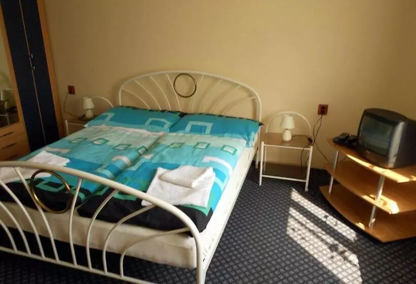 Majatalo Penzion Paradise