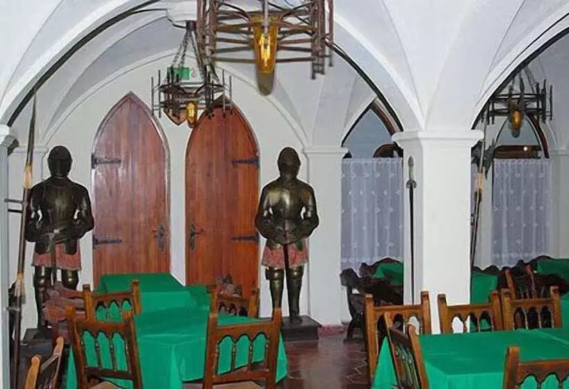 Apartamentos Del Rey