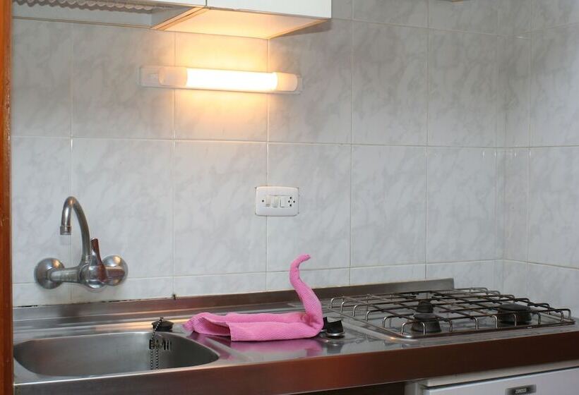 Apartamentos Del Rey