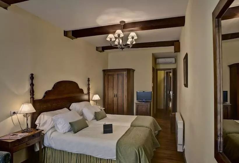 Hotel Airas Nunes By Pousadas De Compostela