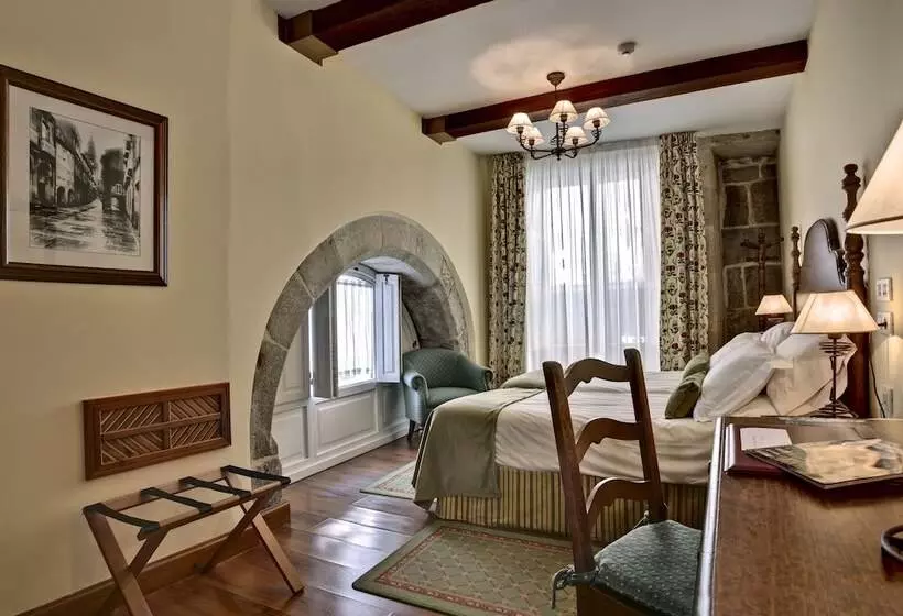 Hotel Airas Nunes By Pousadas De Compostela