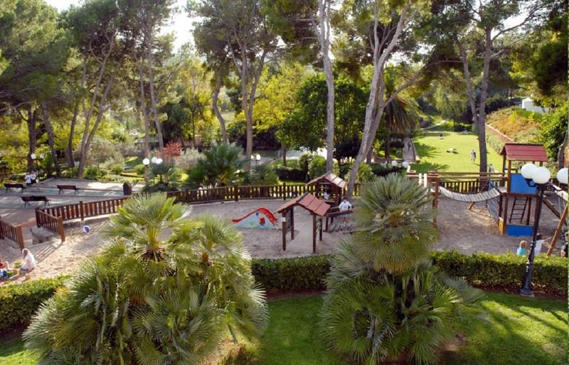 Hotel Beach Club Font De Sa Cala