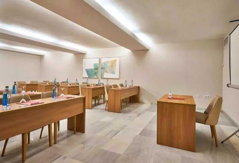 هتل Exe Ciudad De Cordoba