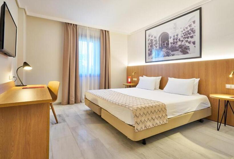 هتل Exe Ciudad De Cordoba