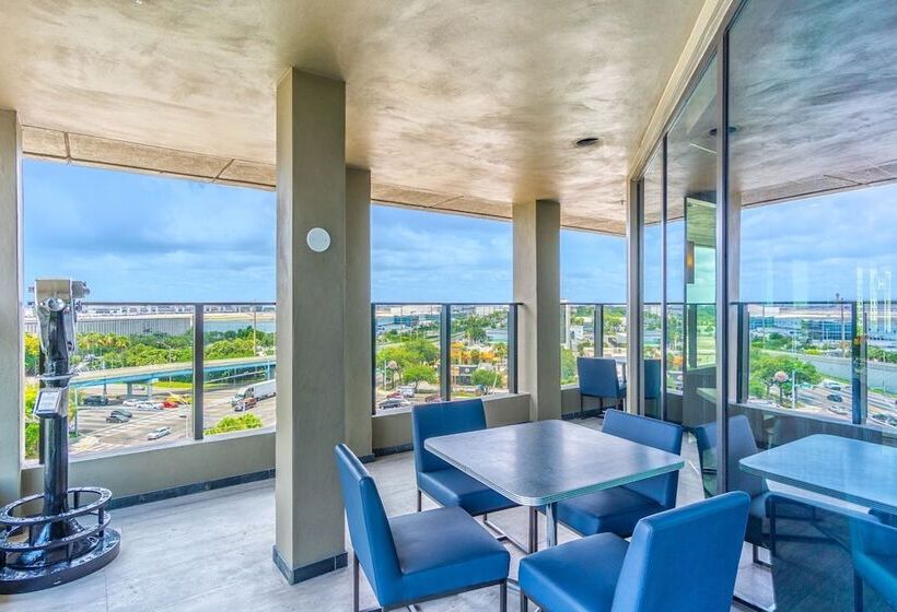 هتل Holiday Inn Miami International Airport, An Ihg