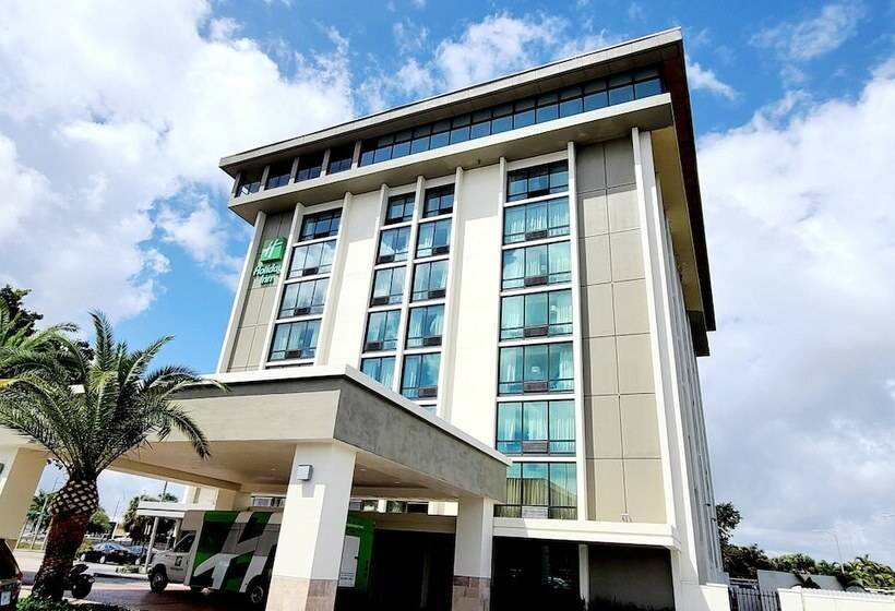 هتل Holiday Inn Miami International Airport, An Ihg