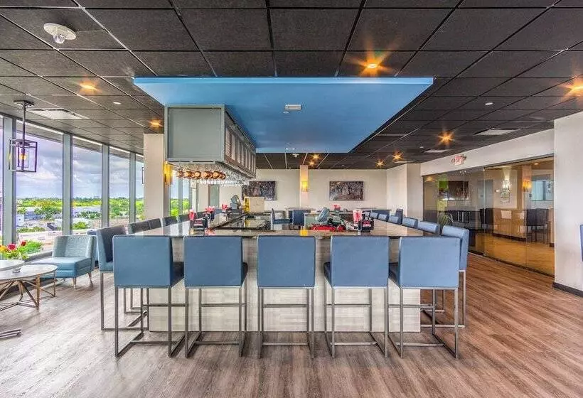 호텔 Holiday Inn Miami International Airport, An Ihg