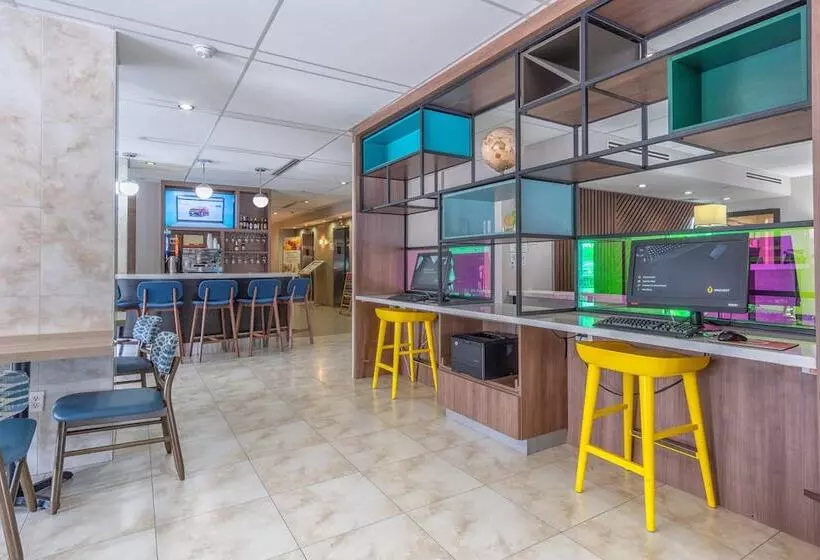 호텔 Holiday Inn Miami International Airport, An Ihg