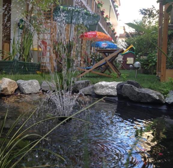 בית מלון כפרי Hôtel Nice Flore