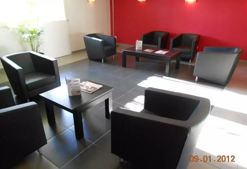 בית מלון כפרי Grenoble Sud Seyssins