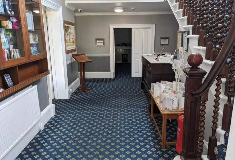 هتل Maitlandfield House