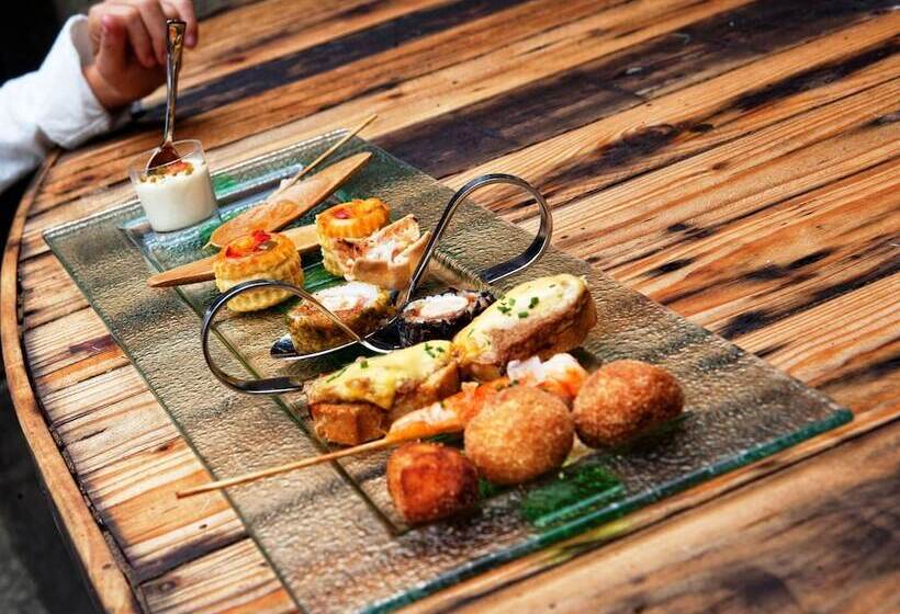 هتل Palacio De Elorriaga