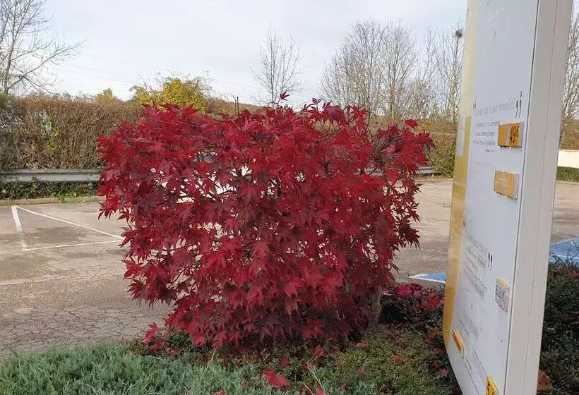 Otel Premiere Classe Besancon Ecole Valentin