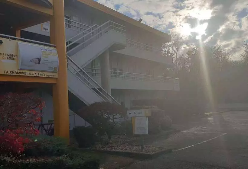 Otel Premiere Classe Besancon Ecole Valentin