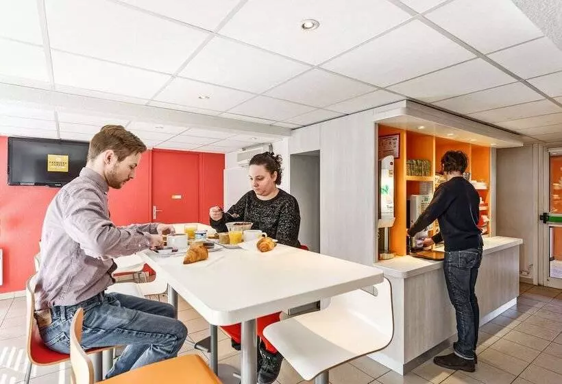 ホテル Premiere Classe Bordeaux Nord Lac