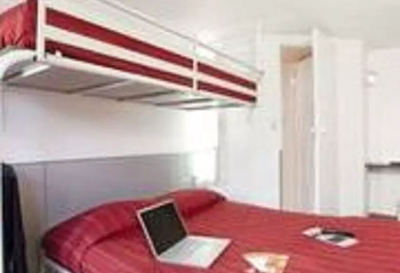 فندق Premiere Classe Compiegne  Jaux