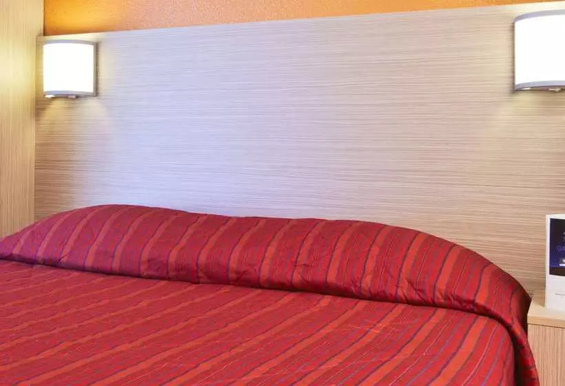 فندق Premiere Classe Lille Nord  Tourcoing