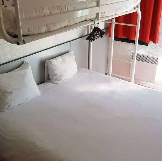 ホテル Premiere Classe Perigueux  Boulazac