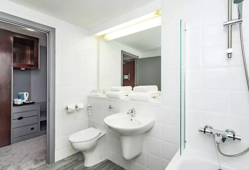 هتل Sheffield Metropolitan