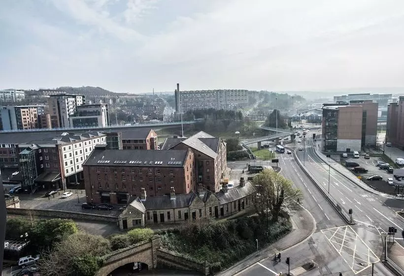 هتل Sheffield Metropolitan
