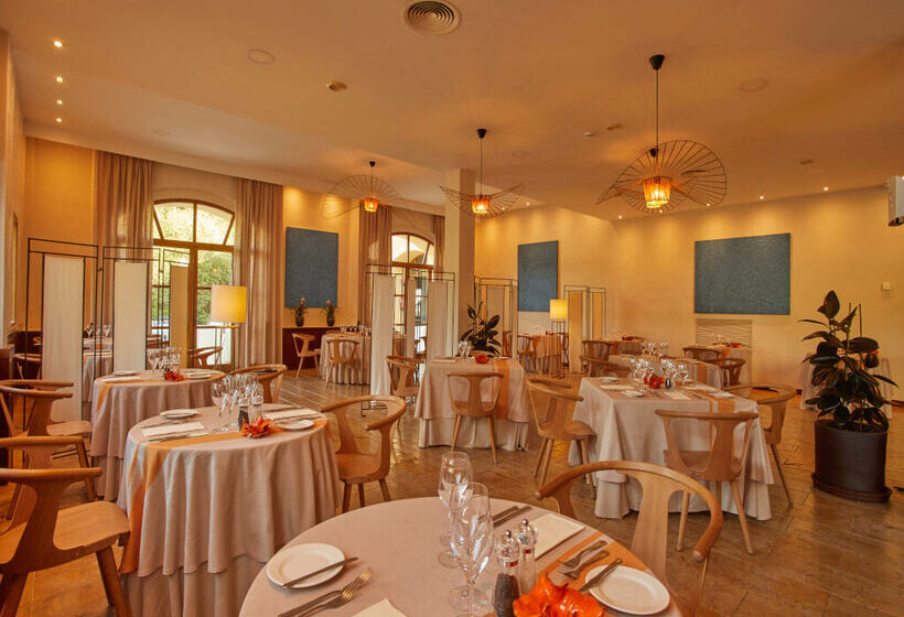 Pula Suites Boutique Resort