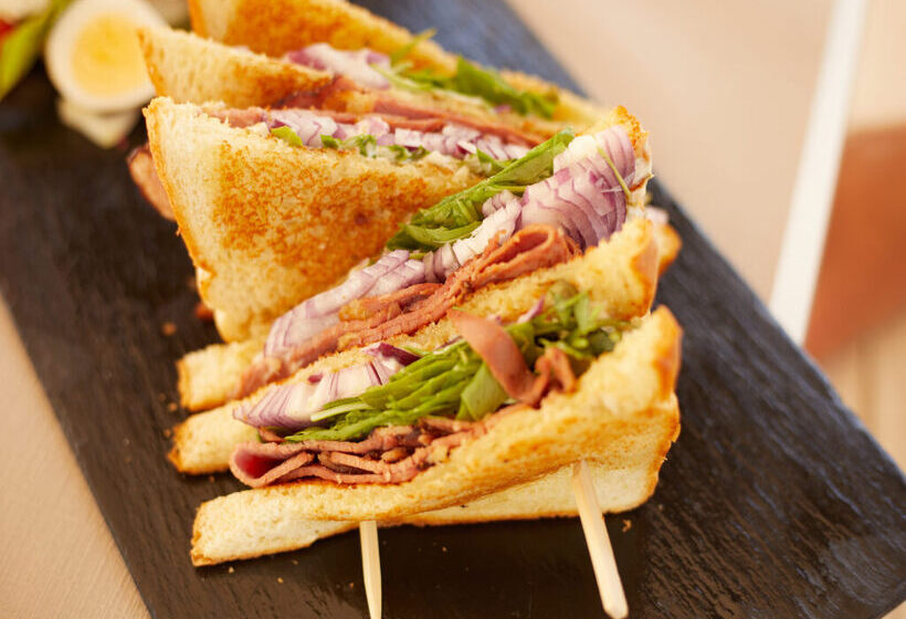 Pula Suites Boutique Resort