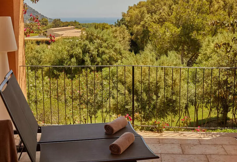 Pula Suites Boutique Resort