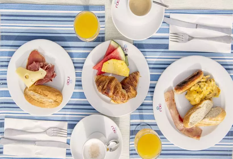 Roc Portonova Apartaments