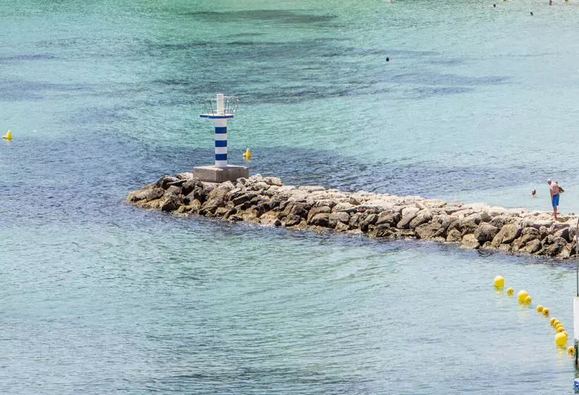 Roc Portonova Apartaments