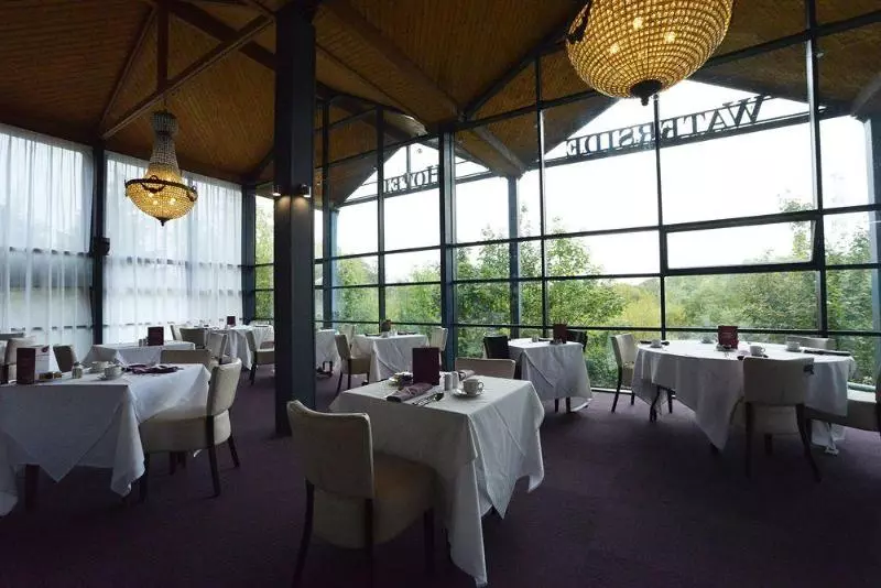 Waterside Hotel & Leisure Club