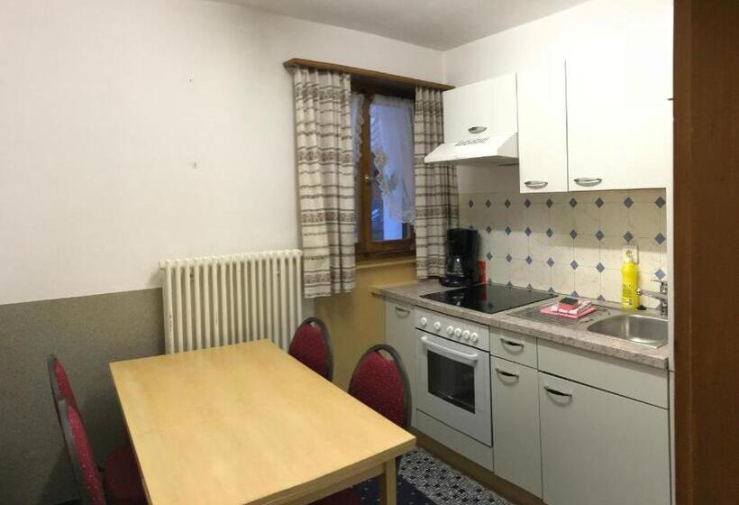 B&b Hotel & Appartements Chasa Valär