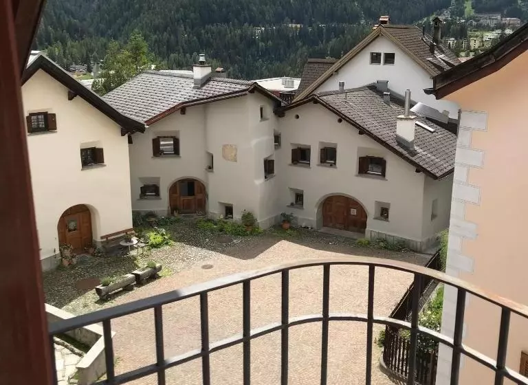 B&b Hotel & Appartements Chasa Valär