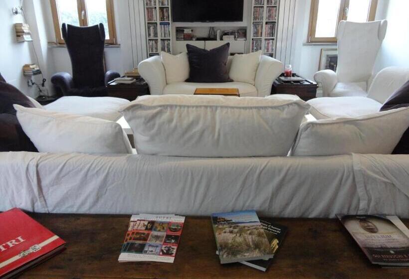 Bed and Breakfast Nerone S Sutri Bed & Dinner