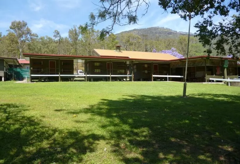 Christmas Creek Cafe & Cabins