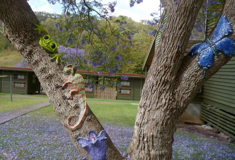 Christmas Creek Cafe & Cabins