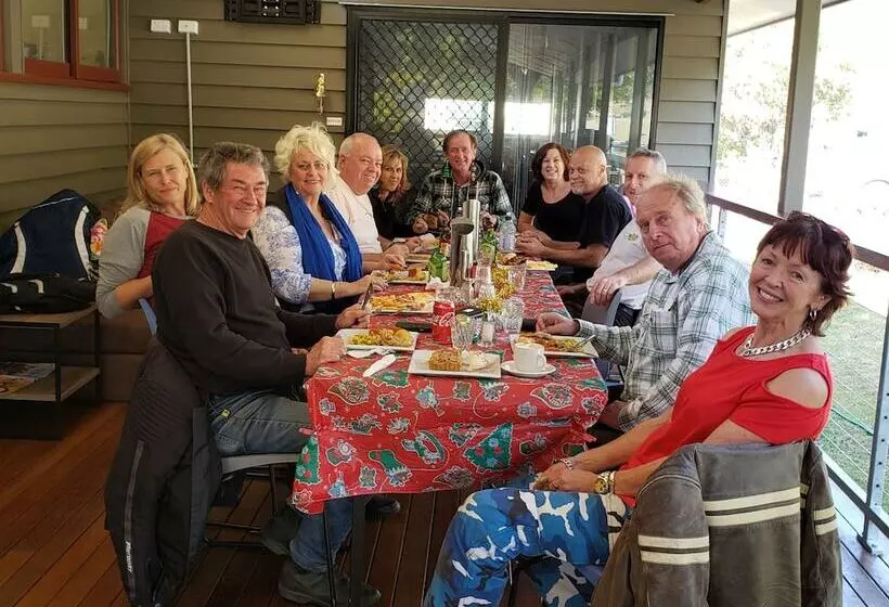 Christmas Creek Cafe & Cabins