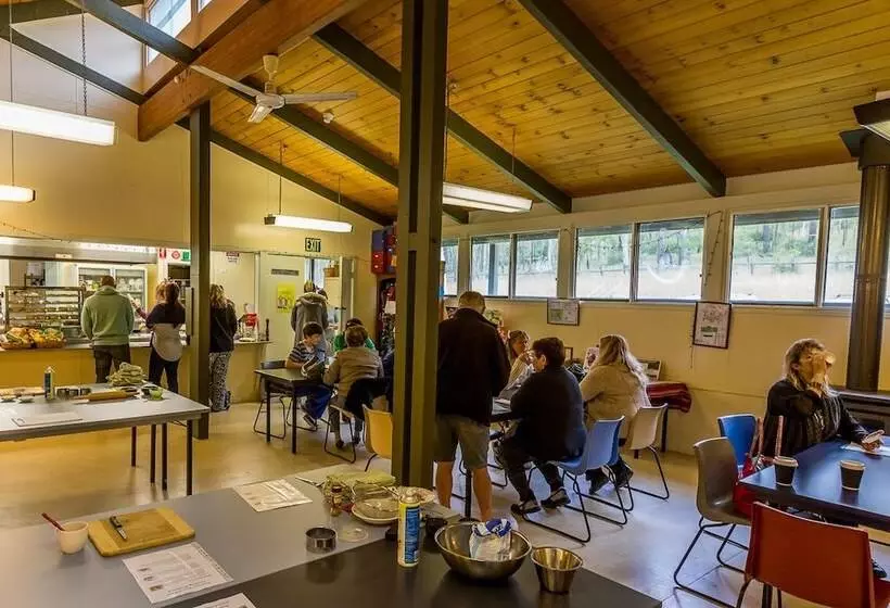 Christmas Creek Cafe & Cabins