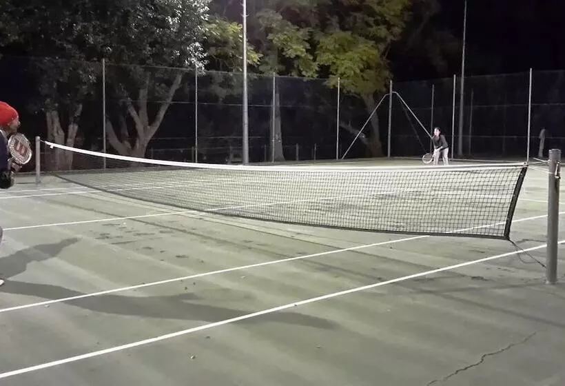 Christmas Creek Cafe & Cabins