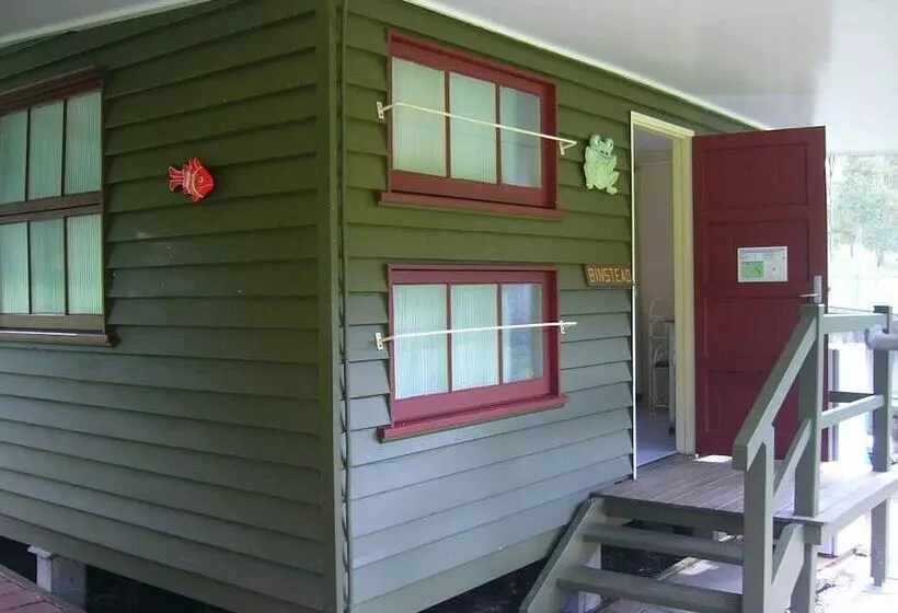 Christmas Creek Cafe & Cabins