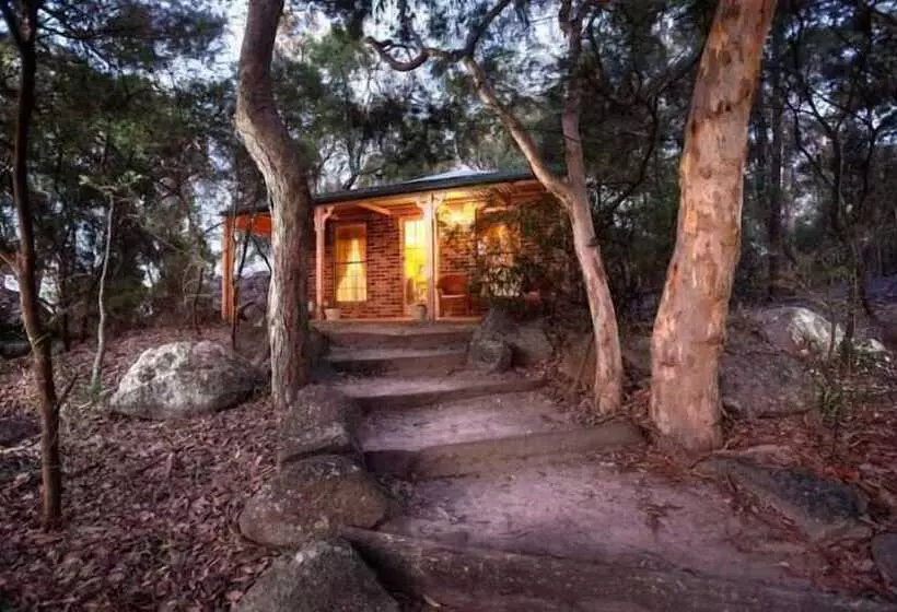 Honeysuckle Cottages