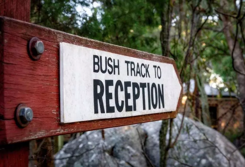 Honeysuckle Cottages