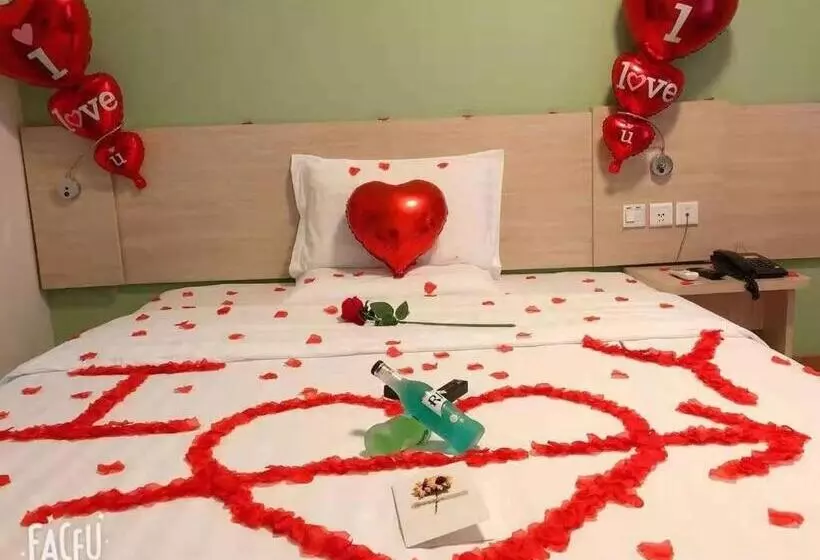 Hotelli 7days Inn Beijing Sihui East Metro Station No.1