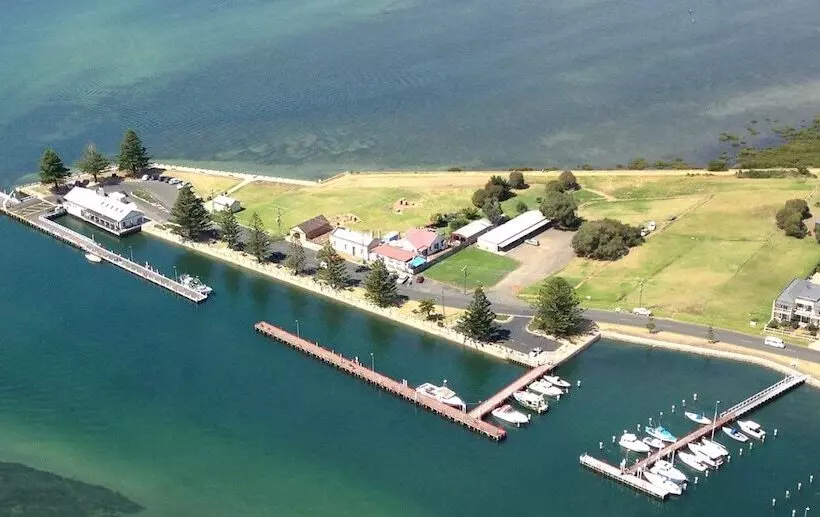 ペンション Port Albert Motel