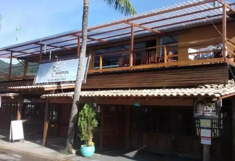 Ti Hostel Trindade Hospeda