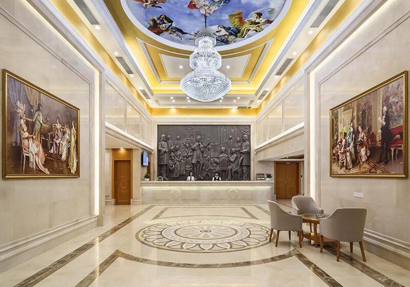 Vienna Hotel Nanjing Olympic Sports Center