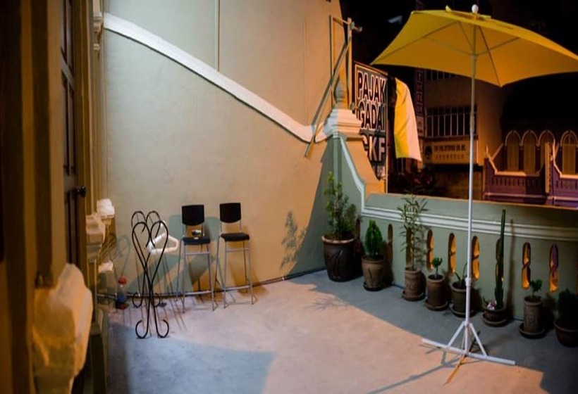 Vloft Backpackers Hostel