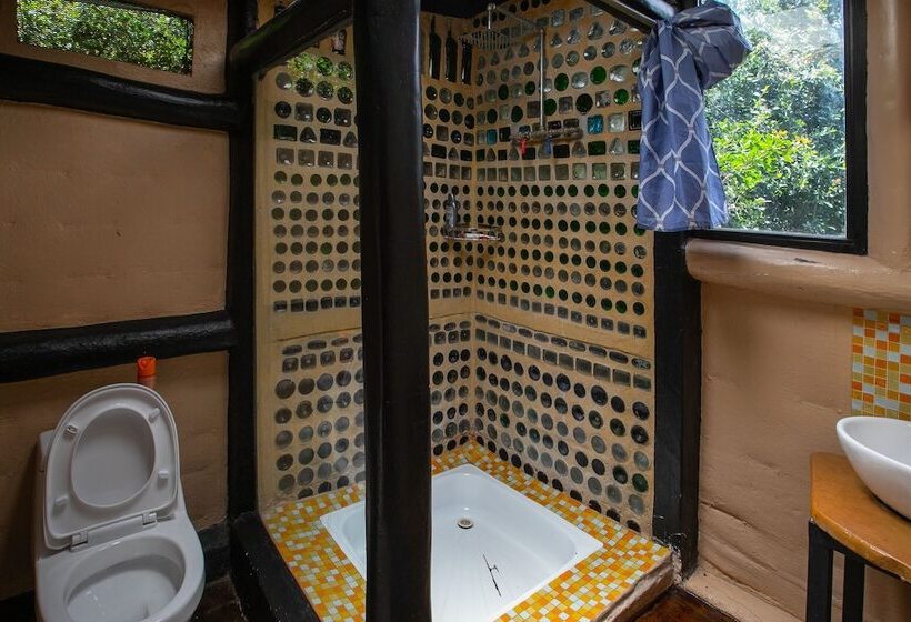 هتل Punda Milias Lodge